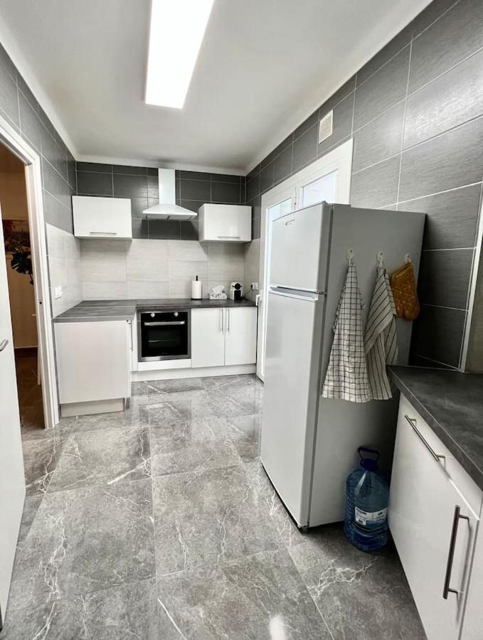 Amplio Apartamento Tranquilo Cerca De La Playa Roses Exteriér fotografie